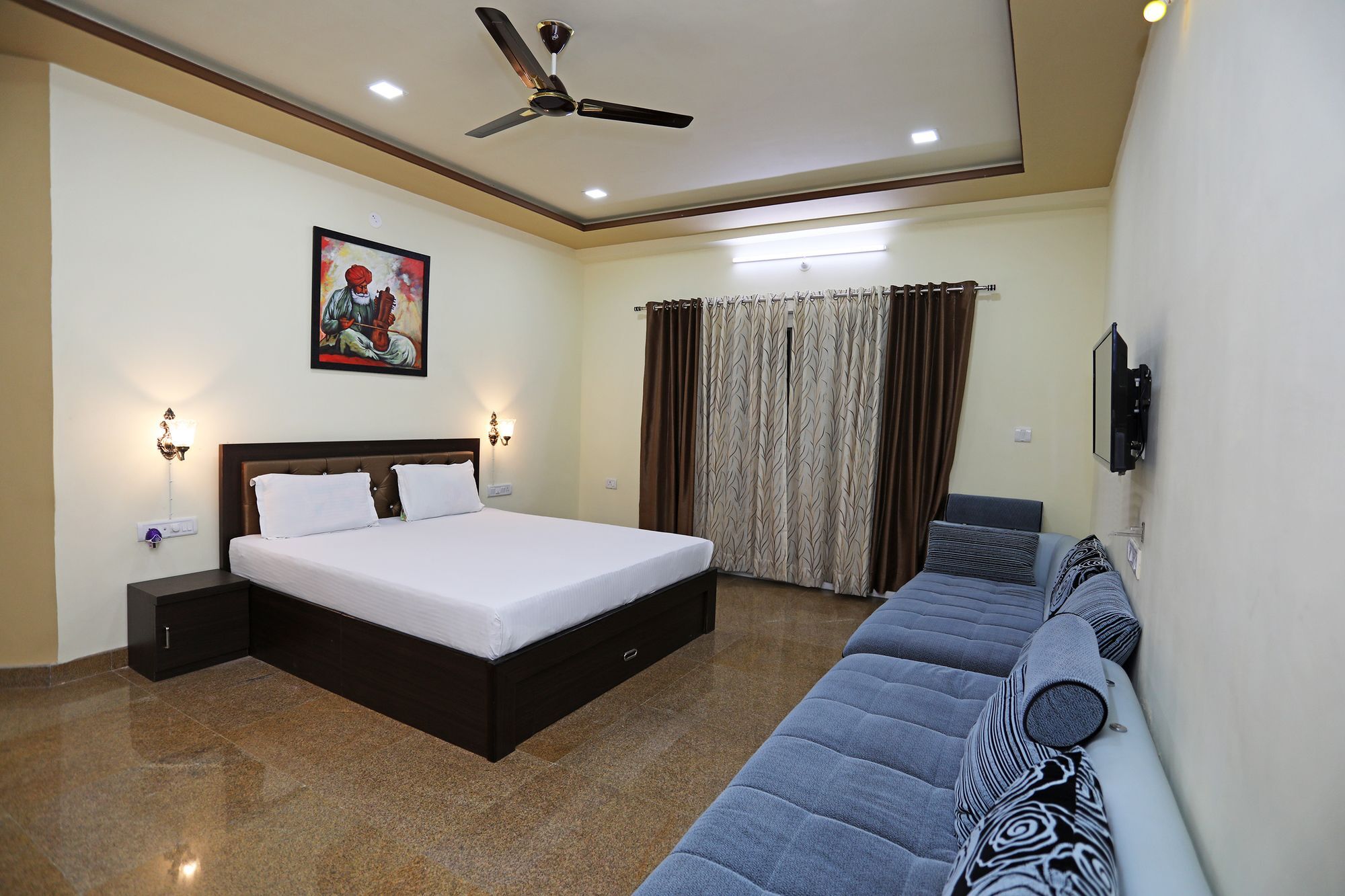 Oyo 9428 Hill View Room Goverdhan Vilas Udaipur Bagian luar foto
